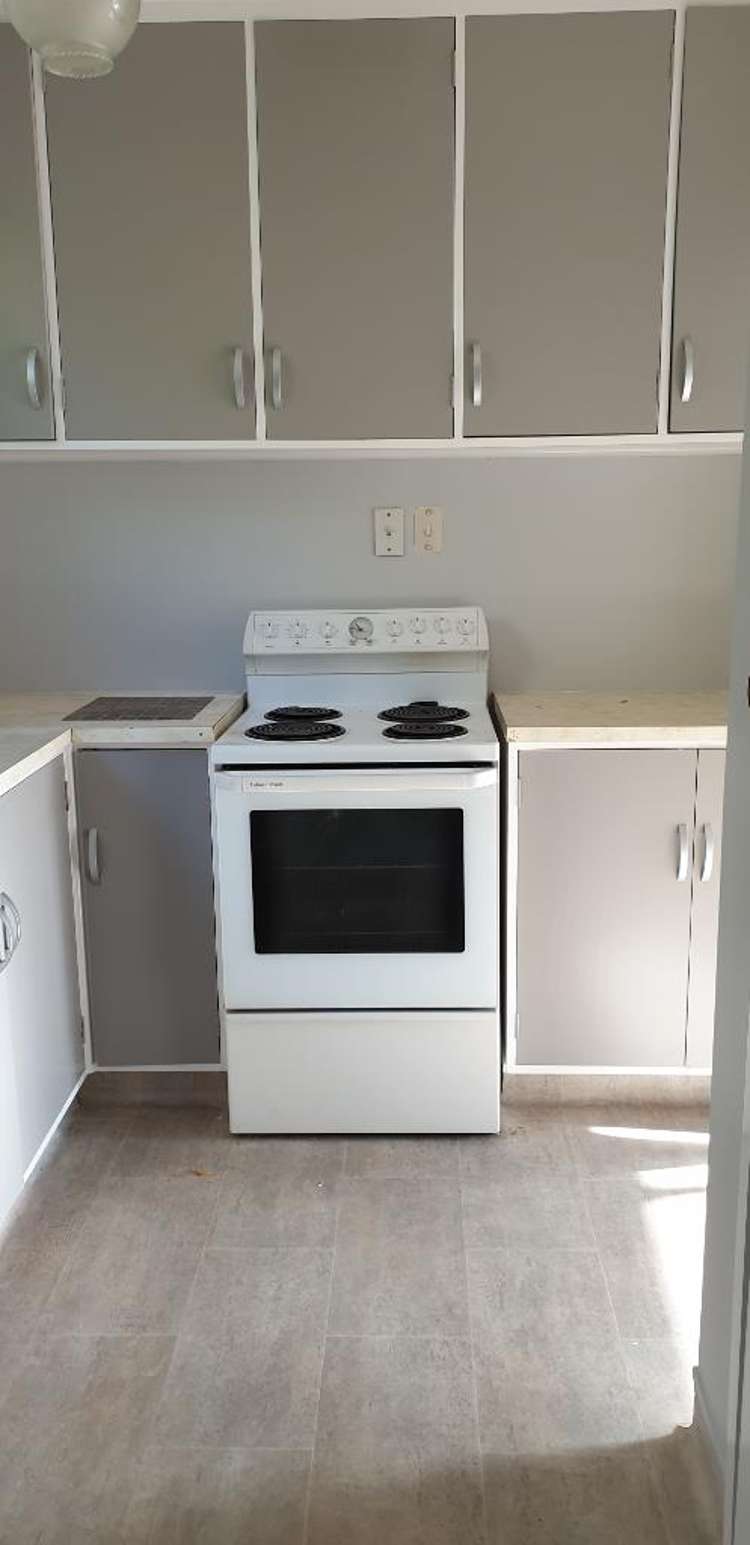 2/801 Hastings Street North 10490_1