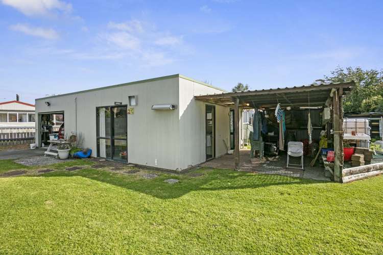 7 Adela Stewart Drive West Athenree_9