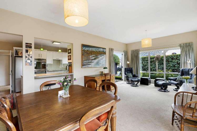 2/1 Daresbury Lane Fendalton_9