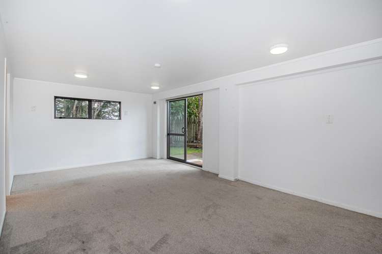 19b Tikorangi Place Morningside_10