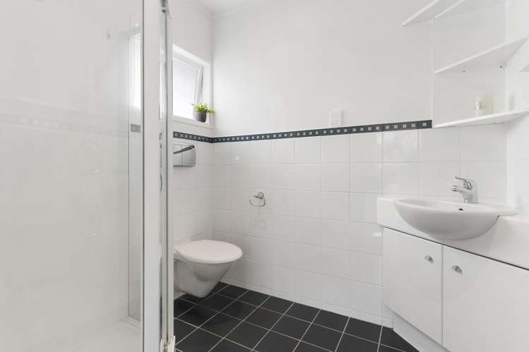 38 Merriefield Avenue Forrest Hill_12