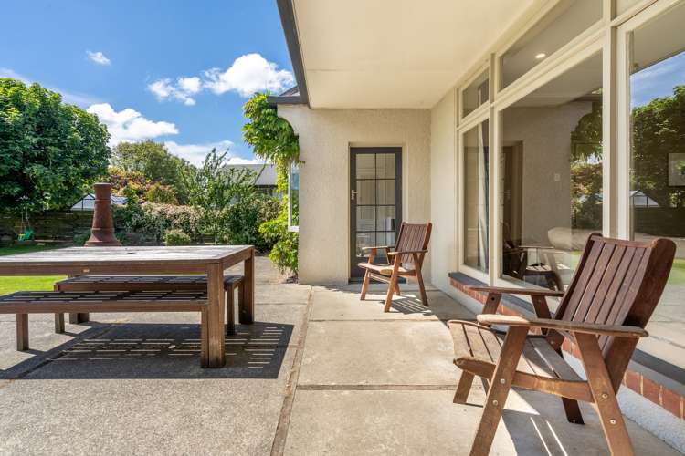 104 Layard Street Windsor_16