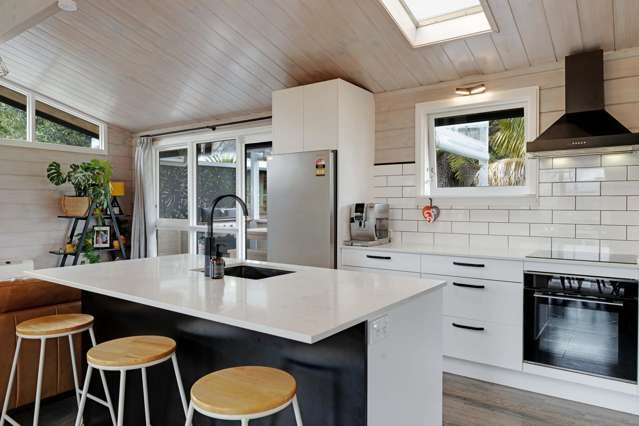 2 Valkyria Place Beach Haven_3