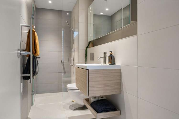 9/143 Pakenham Street West Auckland Central_40