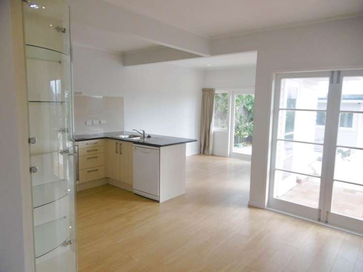 123 Shakespeare Road Milford_10