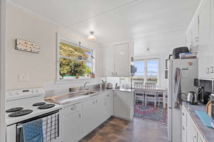 53 Victoria Street Patea_7