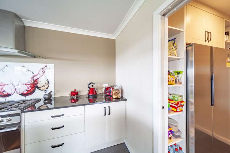 15 Aspiring Drive Poraiti_14