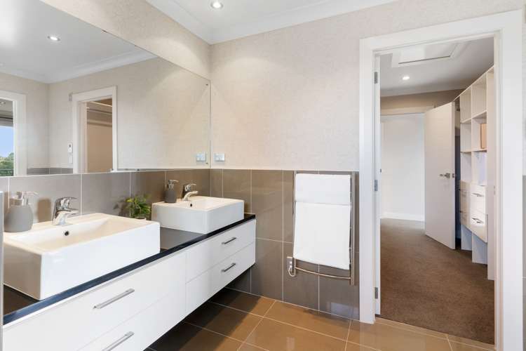 58 Chateau Rise Flat Bush_19