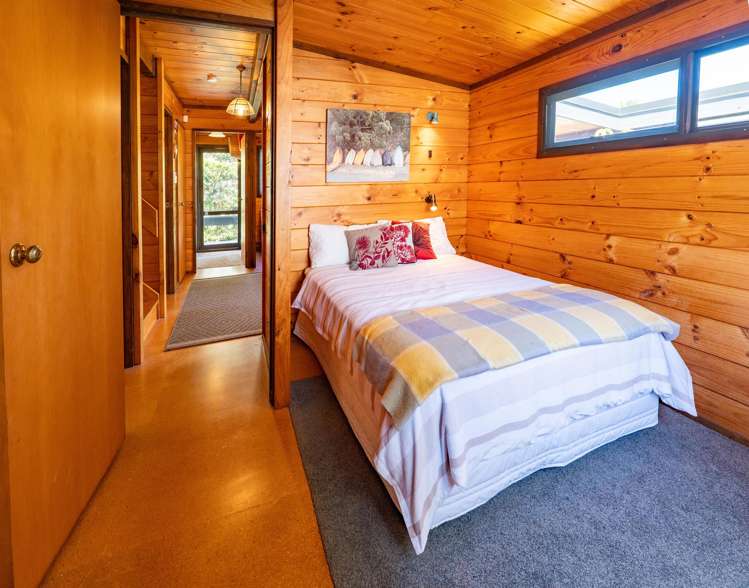 189 Ocean View Road Oneroa_27