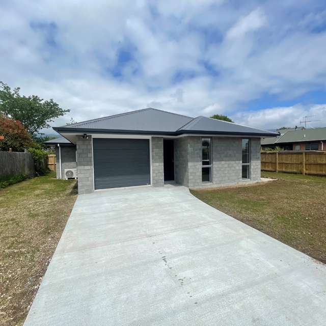 Executive Living in Relaxed Township