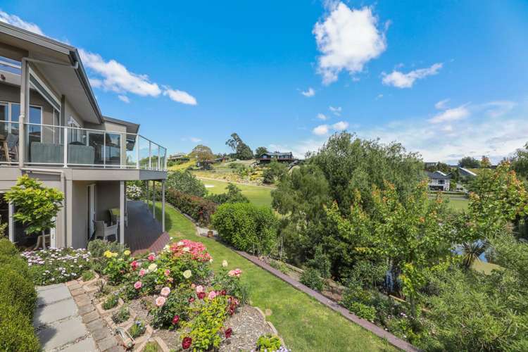 26 Pine Hill Rise Fairhall_5