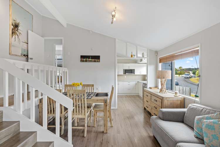 6 Hatfield Heights Hatfields Beach_8