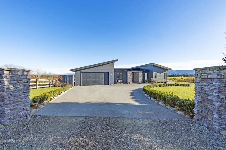 225 Ashley Road Cust_1