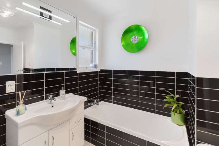 264 Somme Parade Aramoho_11