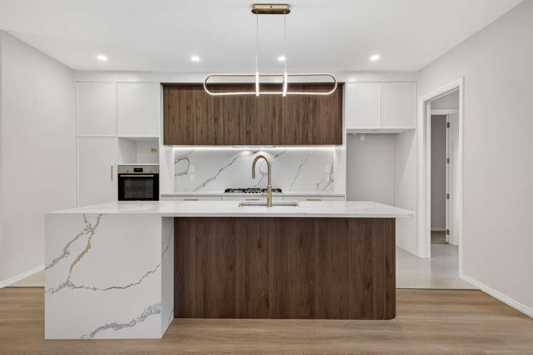 3 Obelus Road_2