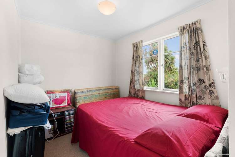 35 Mclean Avenue Papatoetoe_12