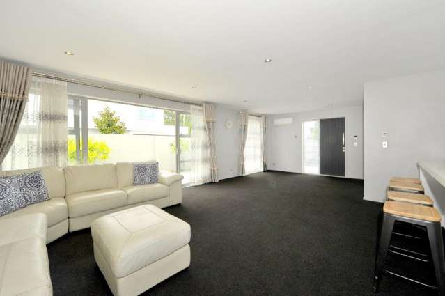 1/103 Mandeville Street Riccarton_3