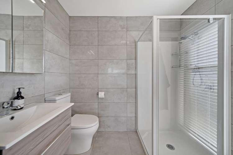 22C Yellowstone Crescent Burwood_25