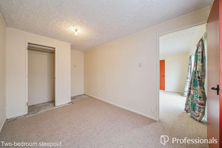 33 Donnelley Drive Wainuiomata_24