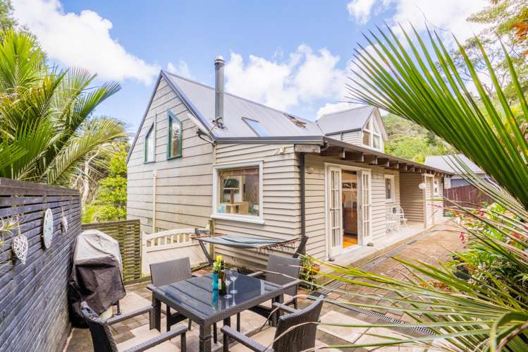 33 Warner Park Avenue Laingholm_13