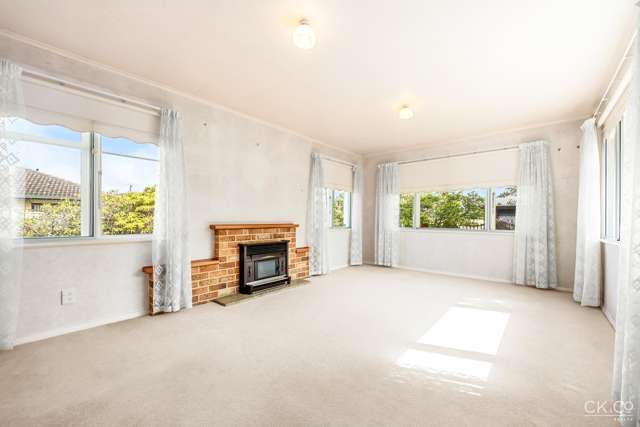 49B Shakespeare Avenue Trentham_2