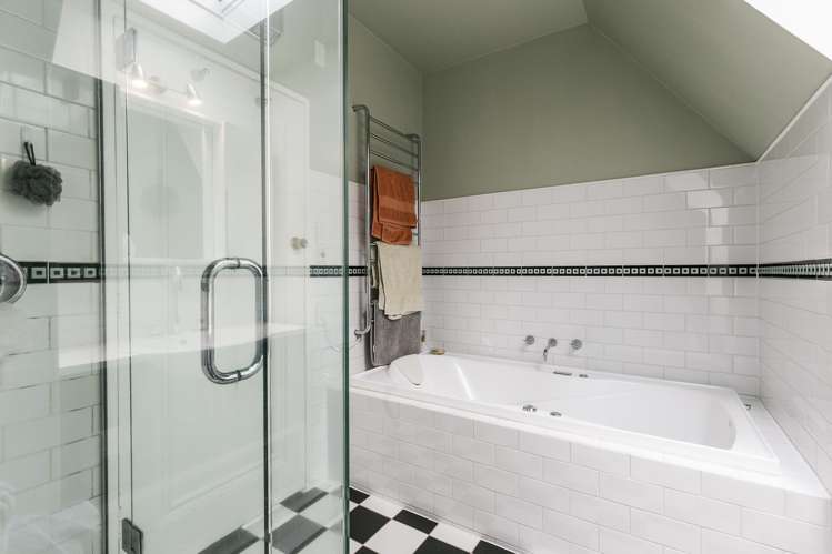 100 Pirie Street Mount Victoria_16