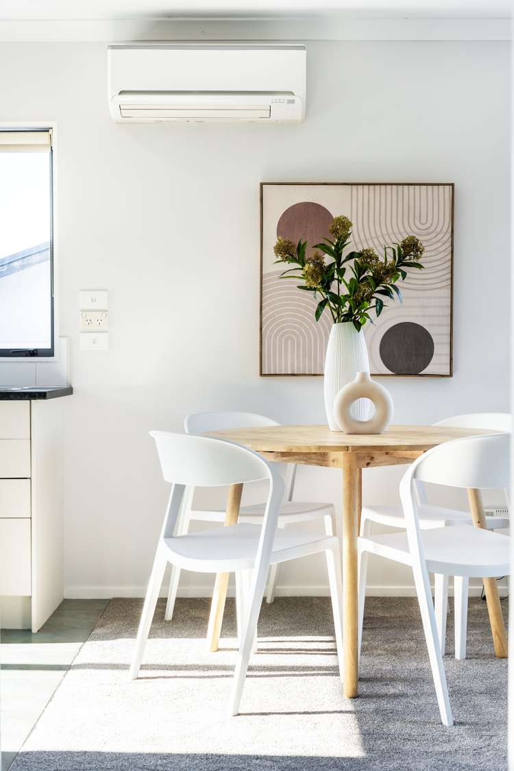 29b Holiday Road Stanmore Bay_21