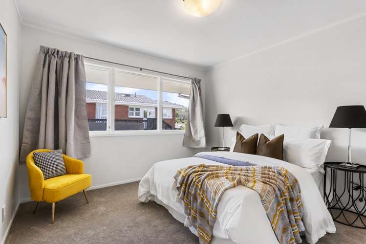 4/44 Turama Road Royal Oak_6