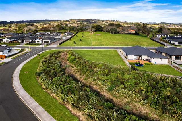 70 Twin Parks Rise Papakura_1