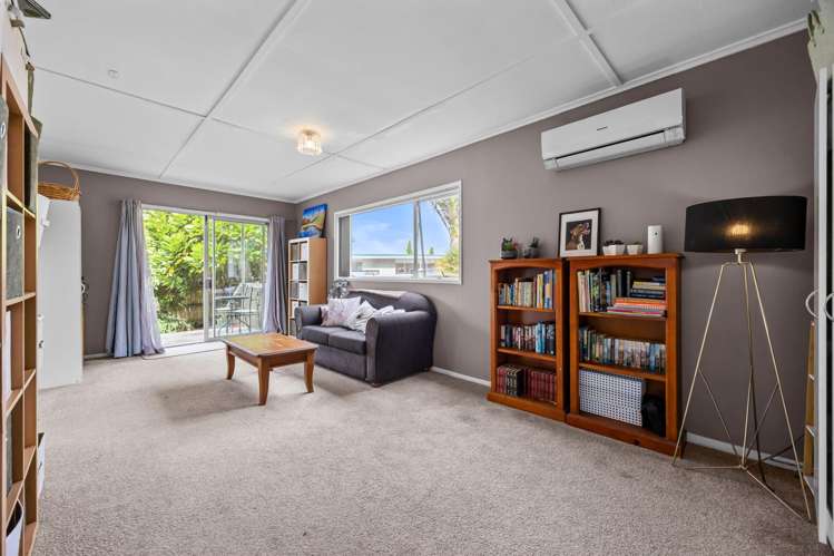 42 Shetland Street Glen Eden_33
