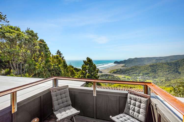 66 Piha Road Piha_25