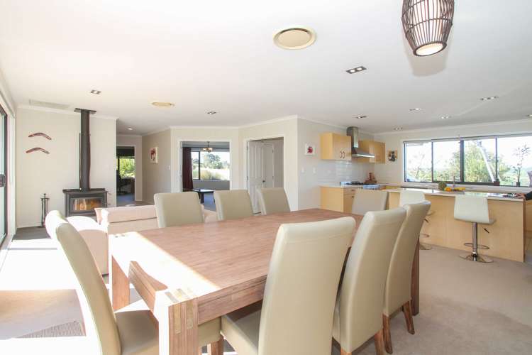 29 Whangaparaoa Road Red Beach_9