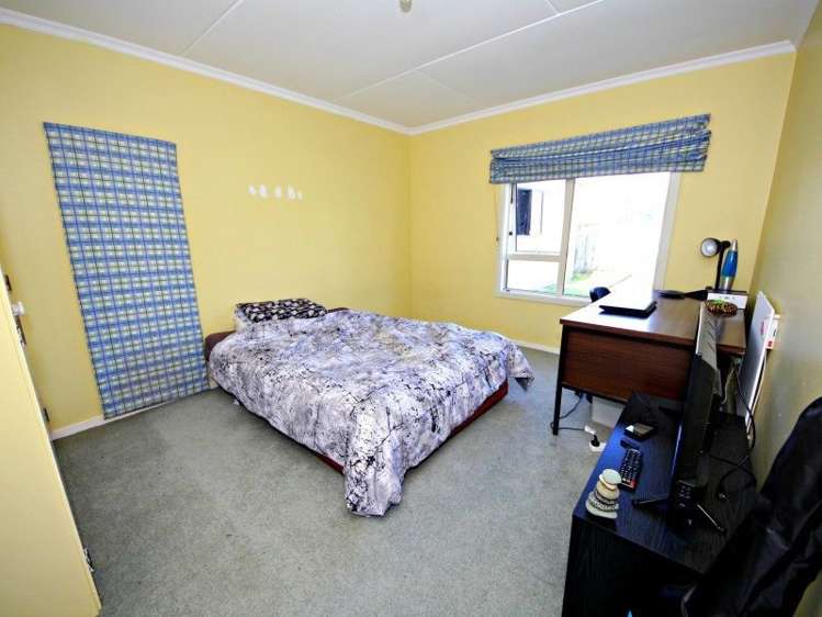 9 Broderick Street Te Anau_16