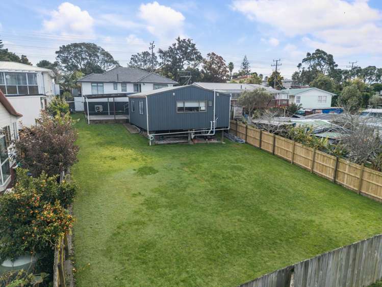 97 Hepburn Road Glendene_12