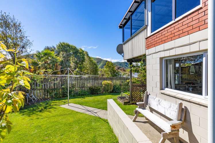 5 Moana View Road Waikawa_33