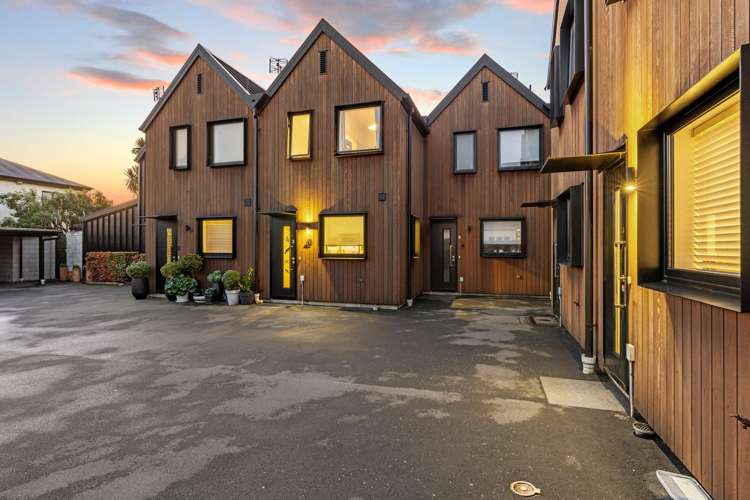 15b Cheltenham Street Merivale_16