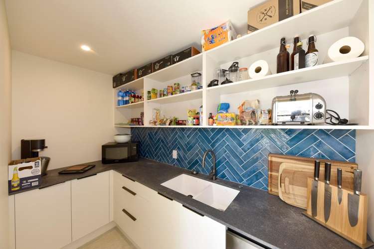  16 Hurst Seager Lane Clifton_11