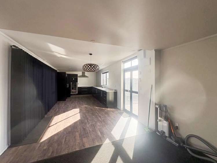 62 Pratt Avenue 1207_4