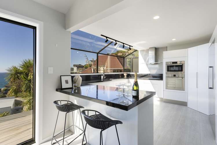 66 Cliffs Road St Clair_10