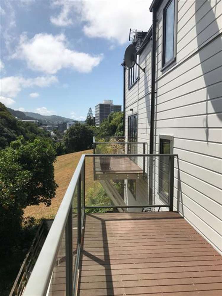 6/240 The Terrace Wellington Central_6