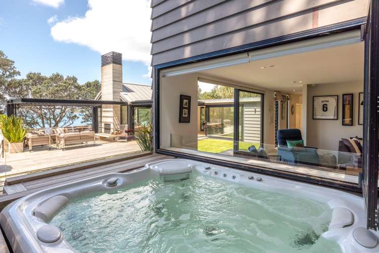 38 Beach Parade Oneroa_16