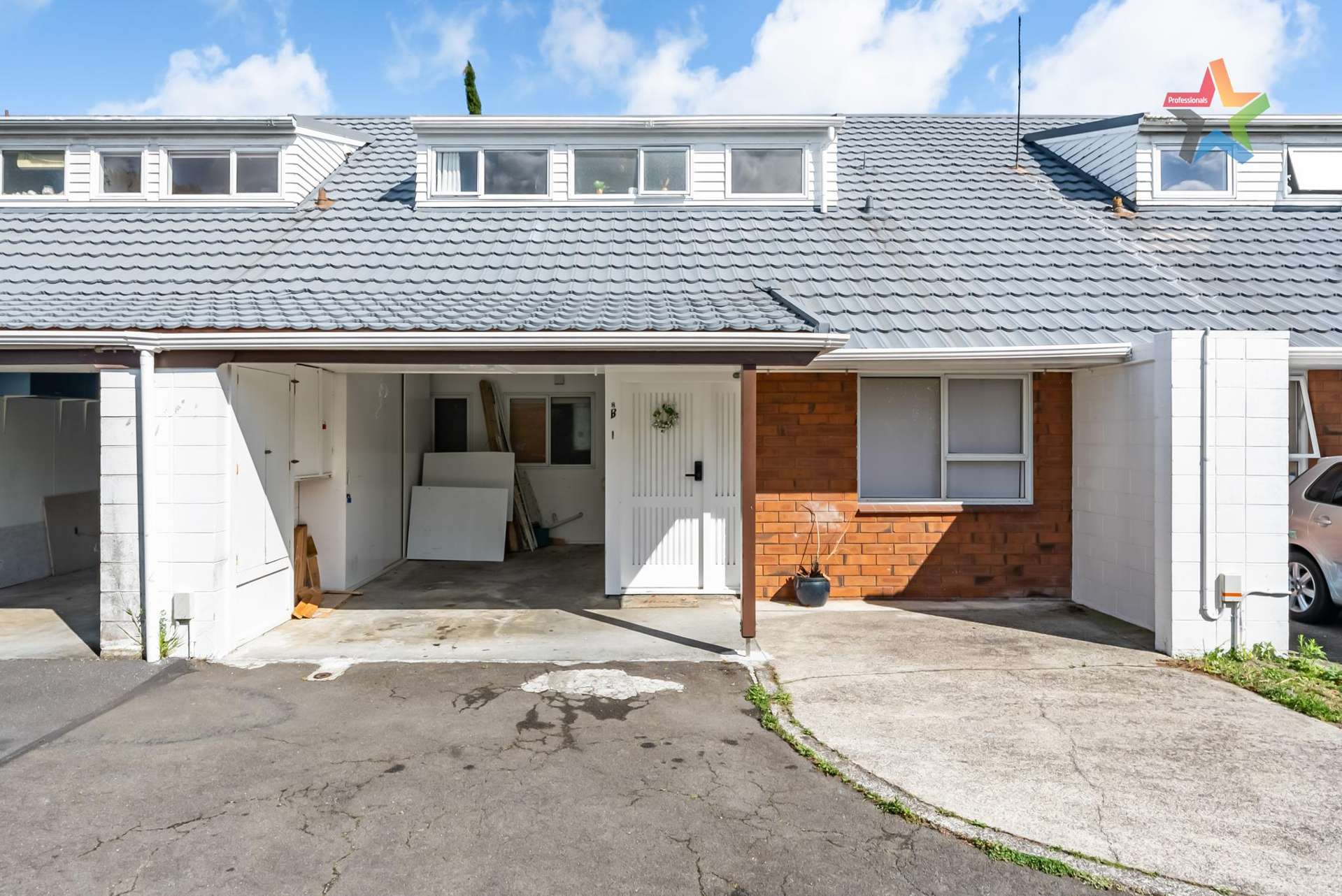 8B Wai-iti Crescent Woburn_0