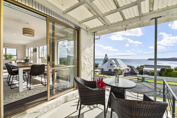 2 Melandra Road Stanmore Bay_6