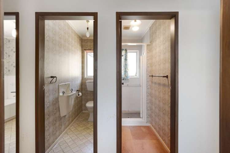 20 Upland Street Brookfield_16