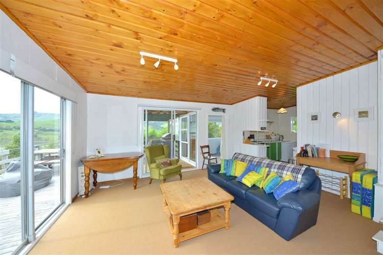 5c Kingfisher Road Takamatua_5