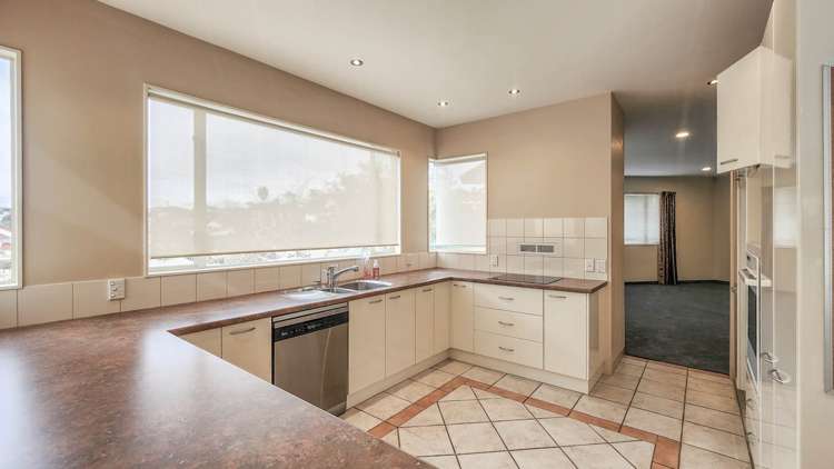 11 Hogarth Rise West Harbour_5