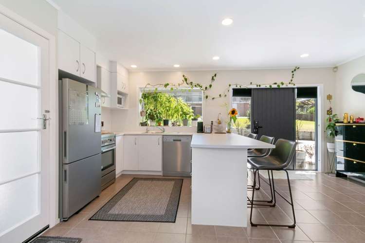 64b Colwill Road_5