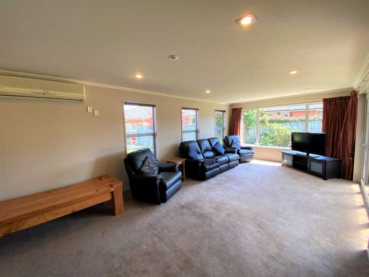 6 Solway Place Mosgiel_5