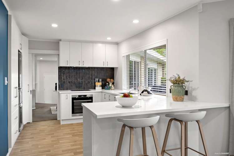 12 Tarnica Road Northpark_3