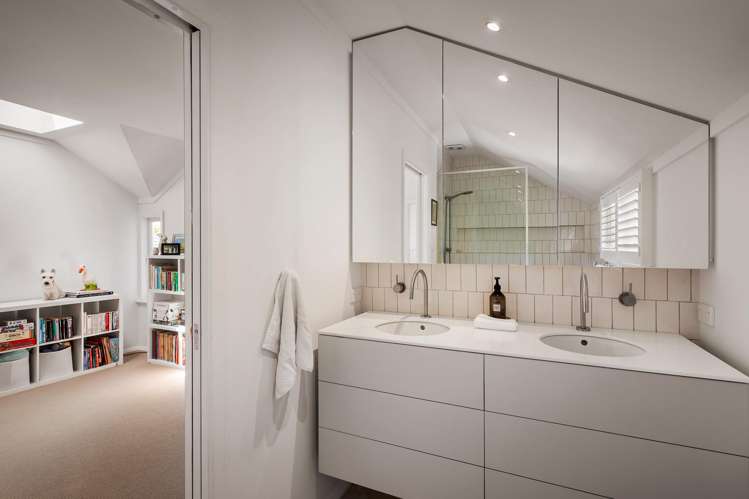 2 Crown Lane Remuera_11